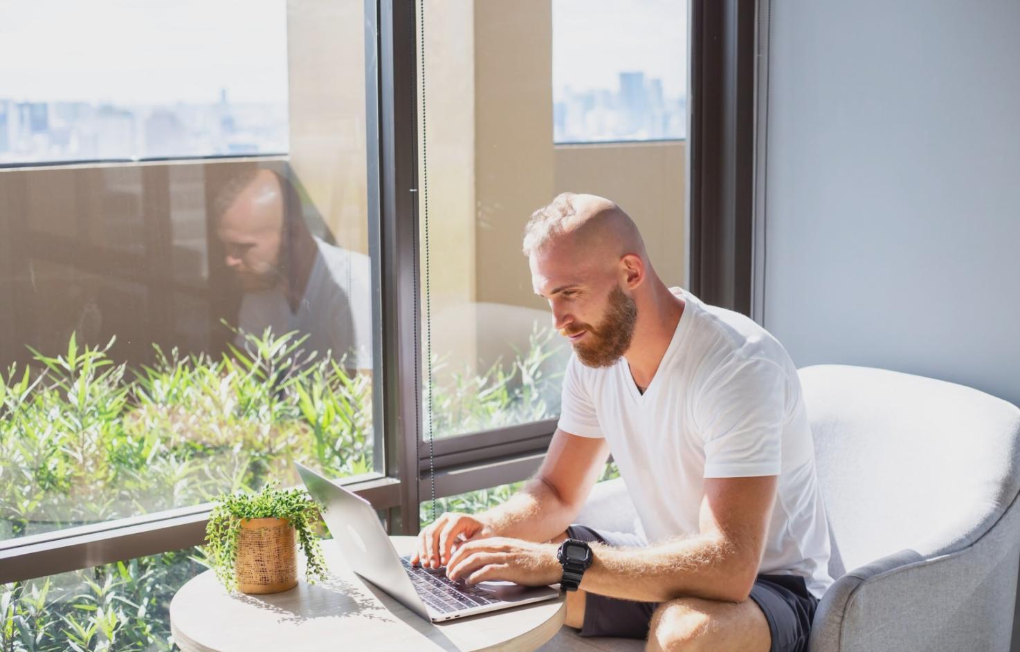 Team meeting discussing financial strategy implementation